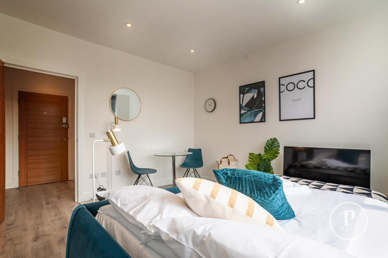 Copenhagen Court Apartments Basingstoke Extérieur photo
